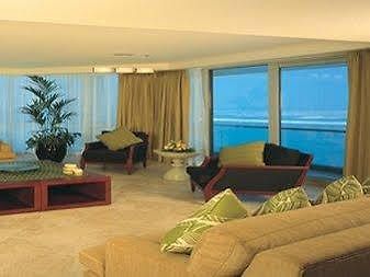 Hotel Mega Chongqing Zewnętrze zdjęcie